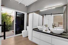 Villa Blue Topaz - Oasis With Pool Hot tub Sauna