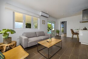 NEW Modern 2BR 2BA w Privatepool in Quiet Area