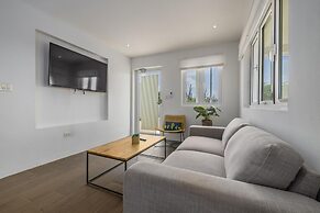 NEW Modern 2BR 2BA w Privatepool in Quiet Area