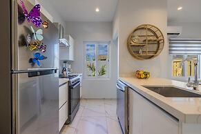 Brand New 3BR 2BA w Private Pool Near Palm Beach