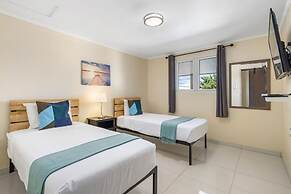 3BR Privatepool - Outdoor Dining - Great Location