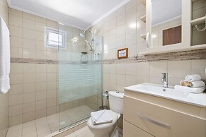 3BR Privatepool - Outdoor Dining - Great Location