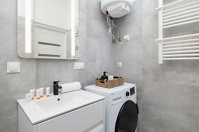 Studio Mickiewicza 51 by Renters