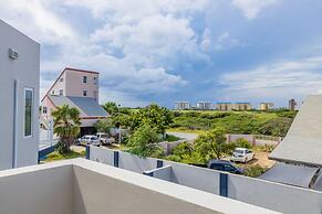 NEW 6 Bedroom Villa 2min Eagle Beach Palm Beach