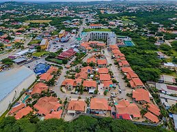 Tranquil 2BR 2BA in Gated Community Great Location