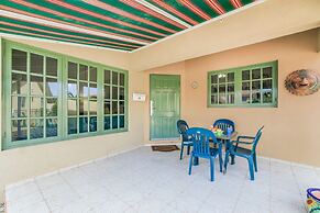 Tranquil 2BR 2BA in Gated Community Great Location