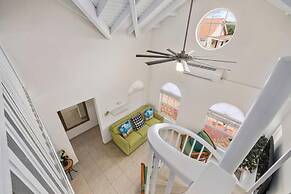 Cute Cozy 3BR Great Location