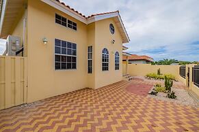 Cute Cozy 3BR Great Location