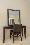 Amazing 2BR 2BA Condo Great Location w Pool GYM