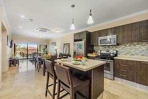 Amazing 2BR 2BA Condo Great Location w Pool GYM