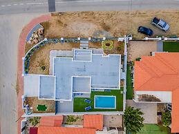 Brand New Modern Villa w 3BR 2 5BA Privatepool