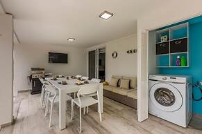 Brand NEW 3BR 2BA Villa With Amazing Amenities