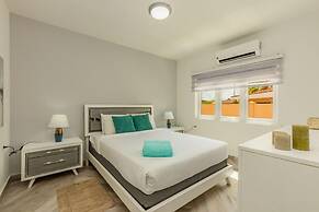 Brand NEW 3BR 2BA Villa With Amazing Amenities