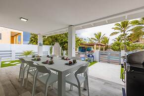 Brand NEW 3BR 2BA Villa With Amazing Amenities