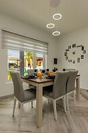 Brand NEW 3BR 2BA Villa With Amazing Amenities