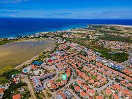 4BR Villa Gold Coast w Pool