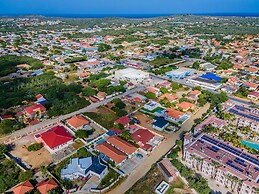 Great Cozy Comfortable Central 2BR 2BA w Pool