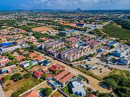 Great Cozy Comfortable Central 2BR 2BA w Pool