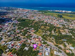 3BR Villa Central Location Private Pool Patio