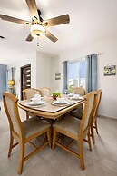 3BR Villa Central Location Private Pool Patio