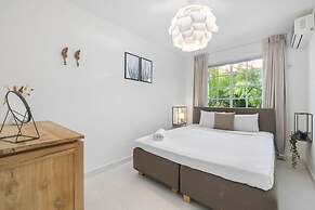 NEW 4br3ba Villa Near Eagle Beach w Private Pool