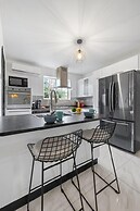 NEW 4br3ba Villa Near Eagle Beach w Private Pool