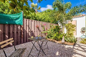 NEW 4br3ba Villa Near Eagle Beach w Private Pool