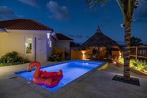 NEW Villa - Beautiful 3BR 2BA With Private Pool