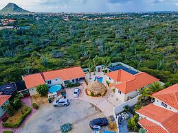 NEW Villa - Beautiful 3BR 2BA With Private Pool