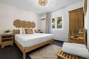 NEW Villa - Beautiful 3BR 2BA With Private Pool