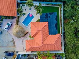 NEW Villa - Beautiful 3BR 2BA With Private Pool