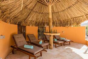 NEW Villa - Beautiful 3BR 2BA With Private Pool