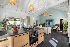 NEW Villa - Beautiful 3BR 2BA With Private Pool