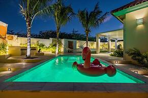 NEW Villa - Beautiful 3BR 2BA With Private Pool