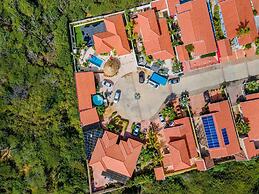 NEW Villa - Beautiful 3BR 2BA With Private Pool