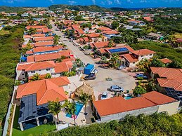 NEW Villa - Beautiful 3BR 2BA With Private Pool