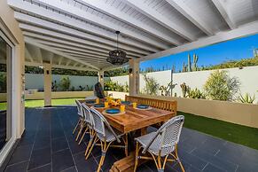 NEW Villa - Beautiful 3BR 2BA With Private Pool