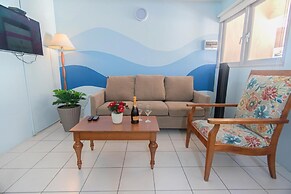 Quiet Cozy Central Close to the Beach Pool