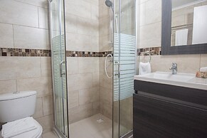 Quiet Cozy Central Close to the Beach Pool