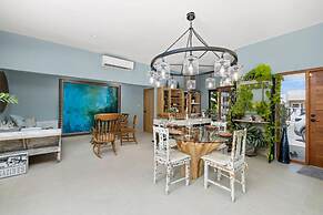 2BR Private Pool Outdoordining Amazing Gardens