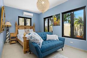 2BR Private Pool Outdoordining Amazing Gardens