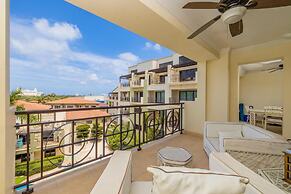 2BR 2BA Condo GYM Pool BBQ