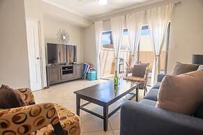 2BR 3BA GYM Pools 24 7 Security Restaurant