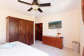 Beautiful 3br2 5BA Villa w Pool Close 2 Baby Beach