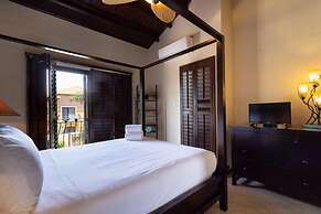 2BR 3BA Town Home w GYM Tennis Courts Pools