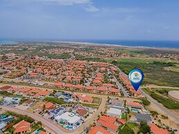 2br2ba Townhome With Pools GYM Gold Coast