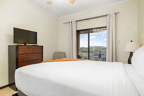 2br2ba Townhome With Pools GYM Gold Coast