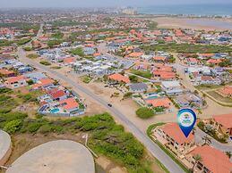 2br2ba Townhome With Pools GYM Gold Coast