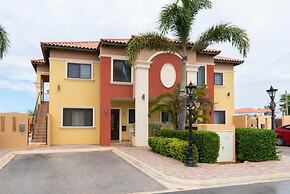 2br2ba Townhome With Pools GYM Gold Coast