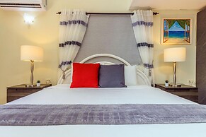 Sleeps 16 Palm Beach - 6BR Villa w Private Pool